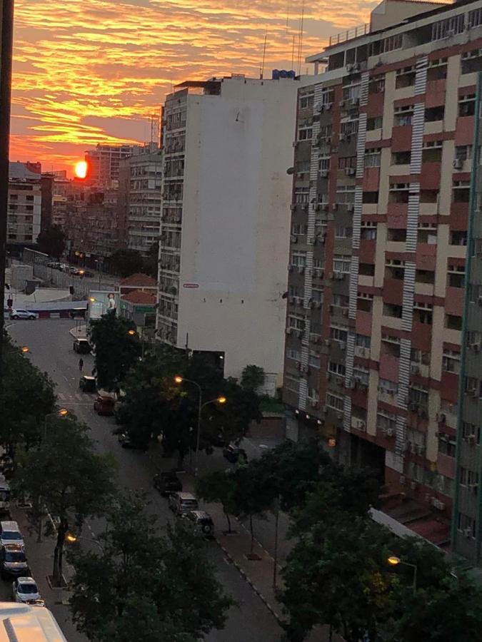 Blue Breeze Apartment Luanda Luaran gambar